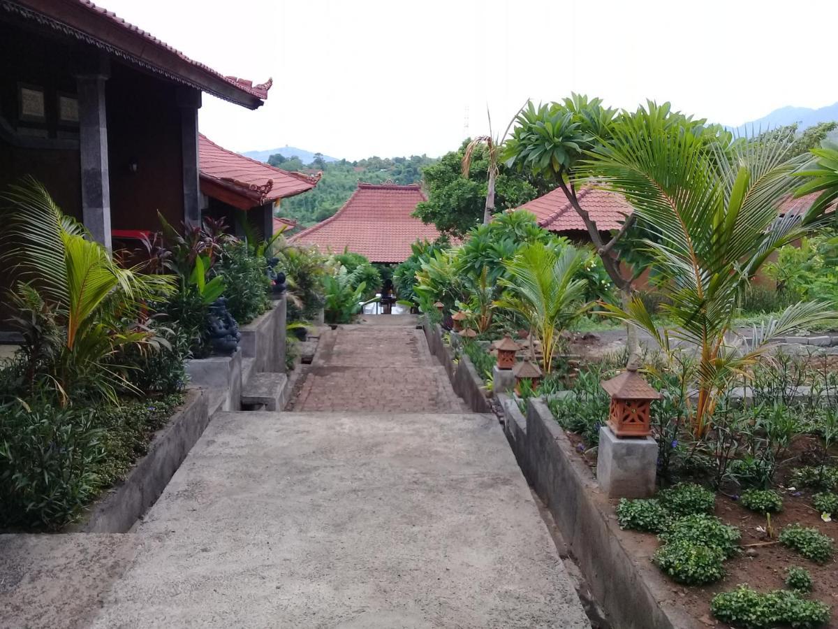 Eliska Sari Bungalows Sumberkima Pemuteran Kültér fotó