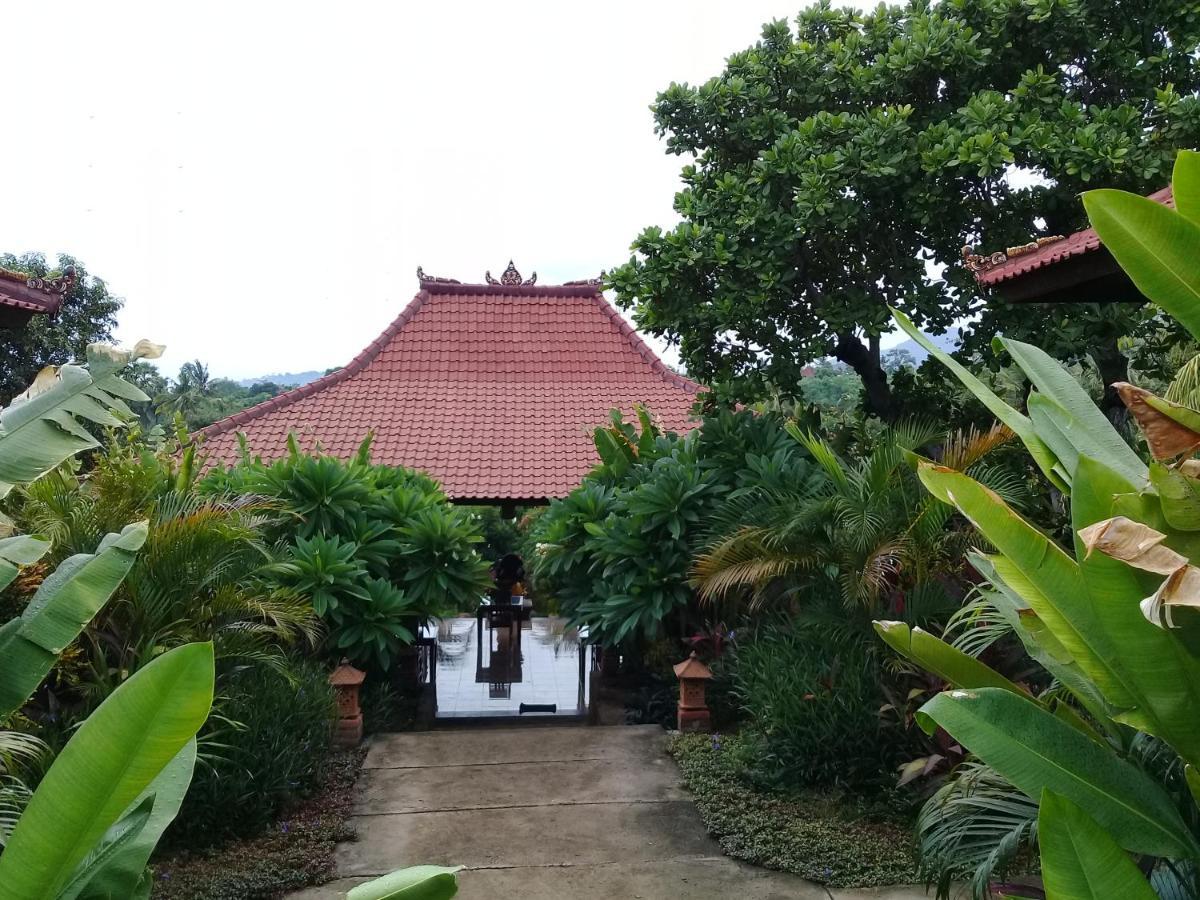 Eliska Sari Bungalows Sumberkima Pemuteran Kültér fotó